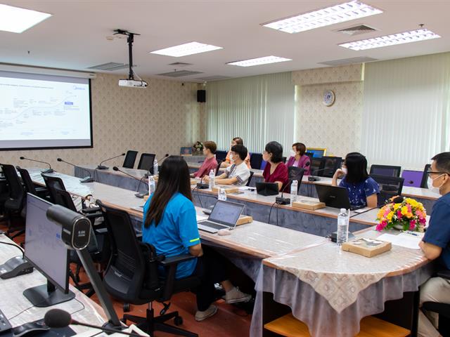 คณะศิลปศาสตร์ ให้การต้อนรับผู้แทนจากบริษัท ไมเดีย รีฟริจเจอเรชั่น อีควิปเมนท์ (ไทยแลนด์) จำกัด