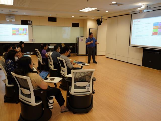คณะสหเวชศาสตร์จัดโครงการพัฒนาอาจารย์เข้าสู่ตำแหน่งวิชาการ กิจกรรม “เทคนิคการเขียนบทความวิจัย และการประเมินคุณภาพบทความในมุมมองของผู้ทรงคุณวุฒิ”