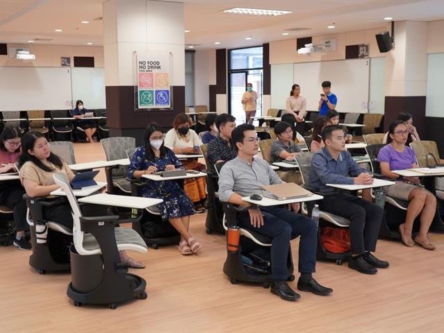 คณะสหเวชศาสตร์จัดโครงการพัฒนาอาจารย์เข้าสู่ตำแหน่งวิชาการ กิจกรรม “เทคนิคการเขียนบทความวิจัย และการประเมินคุณภาพบทความในมุมมองของผู้ทรงคุณวุฒิ”