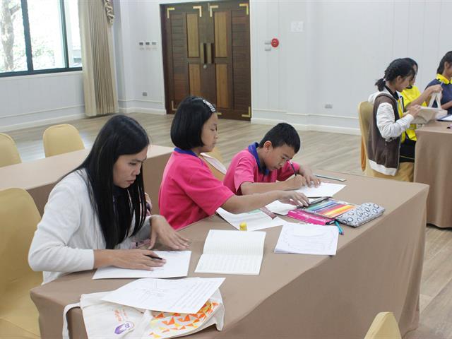 คณะศิลปศาสตร์จัดโครงการนิทานจินตนาการจากชุมชน “การพัฒนาครูสู่ผู้เรียน ด้านการอ่านออกเขียนได้และความคิดริเริ่มสร้างสรรค์”