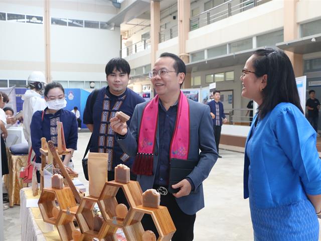 คณะสาธารณสุขศาสตร์ ม.พะเยา ต้อนรับอธิการบดีและทีมผู้บริหาร ในกิจกรรมกาแฟสัญจร ประจำปี 2566