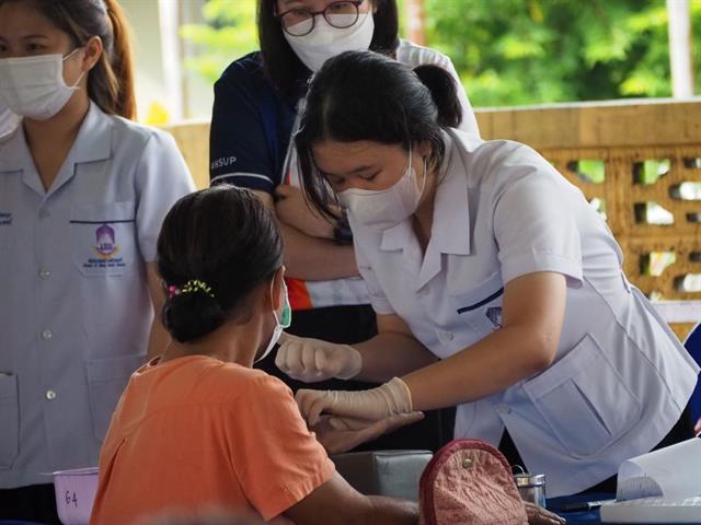 สาขาเทคนิคการแพทย์ คณะสหเวชศาสตร์ ลงพื้นที่ตรวจสุขภาพ ชุมชนวัดศรีบังวัน อ.แม่ใจ 