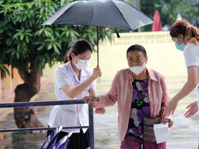 สาขาเทคนิคการแพทย์ คณะสหเวชศาสตร์ ลงพื้นที่ตรวจสุขภาพ ชุมชนวัดศรีบังวัน อ.แม่ใจ 