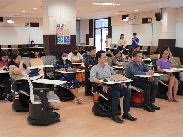 AHS hosted an event for professorial path encouragement with a topic of “Manuscript preparation and evaluation; an aspect of honored reviewers.”  