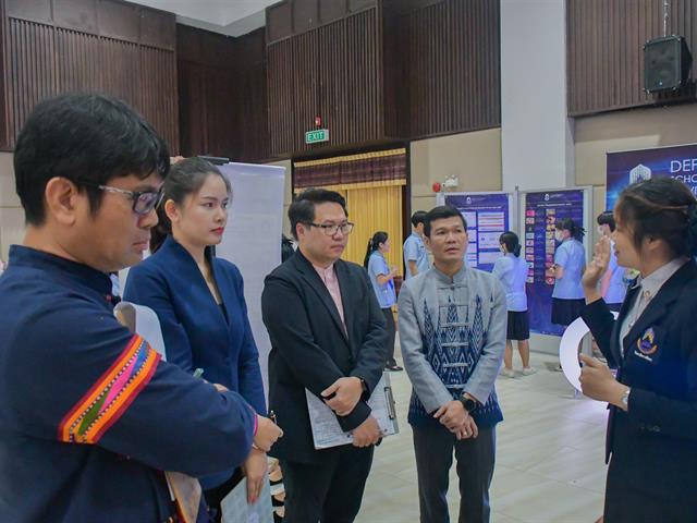 วิทยาลัยการศึกษา เข้าร่วมนำเสนอผลงาน ในโครงการประชุมแลกเปลี่ยนเรียนรู้การจัดกิจกรรม เพื่อพัฒนาอัตลักษณ์นิสิต ประจำปี 2566 “UP Identity Festival #3 