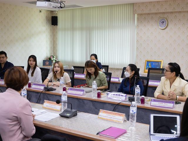 คณะศิลปศาสตร์ให้การต้อนรับคณะผู้ศึกษาดูงาน จากคณะสาธารณสุขศาสตร์ เพื่อพัฒนาหลักเกณฑ์วิธีการประเมินผลการปฏิบัติงานของบุคลากรสายวิชาการและสายสนับสนุน