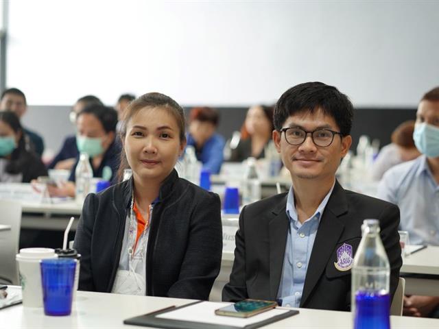 คณะสหเวชศาสตร์ จัดกิจกรรมแลกเปลี่ยนเรียนรู้และวางแผนการฝึกงานนิสิตร่วมกับอาจารย์แหล่งฝึก  กิจกรรมย่อยที่ 2 การแลกเปลี่ยนเรียนรู้และการทบทวนวิชาการกับอาจารย์แหล่งฝึกจากโรงพยาบาล