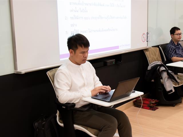 หน่วยวิจัย คณะศิลปศาสตร์ ดำเนินโครงการอบรมเชิงปฏิบัติการการเขียนข้อเสนอโครงการวิจัยคุณภาพ