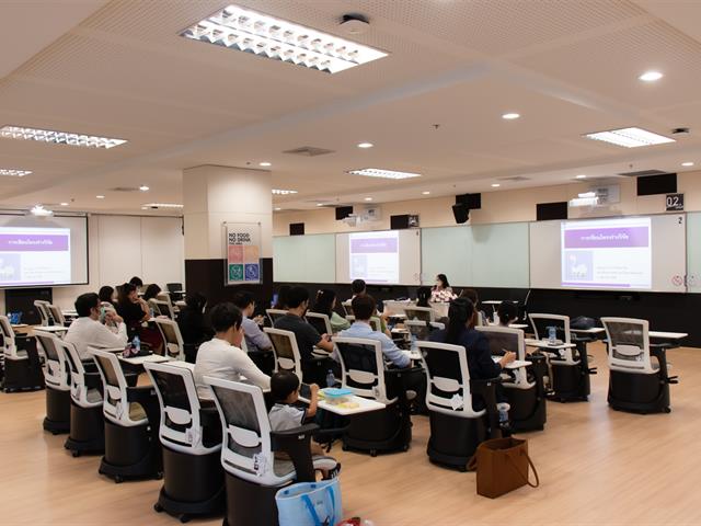 หน่วยวิจัย คณะศิลปศาสตร์ ดำเนินโครงการอบรมเชิงปฏิบัติการการเขียนข้อเสนอโครงการวิจัยคุณภาพ