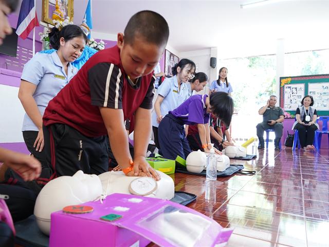 โครงการ UP CSV มหาวิทยาลัยพะเยา แบ่งปันความสุข  โรงเรียนตำรวจตระเวนชายเเดนเบ็ตตี้ดูเมน อำเภอปง จังหวัดพะเยา