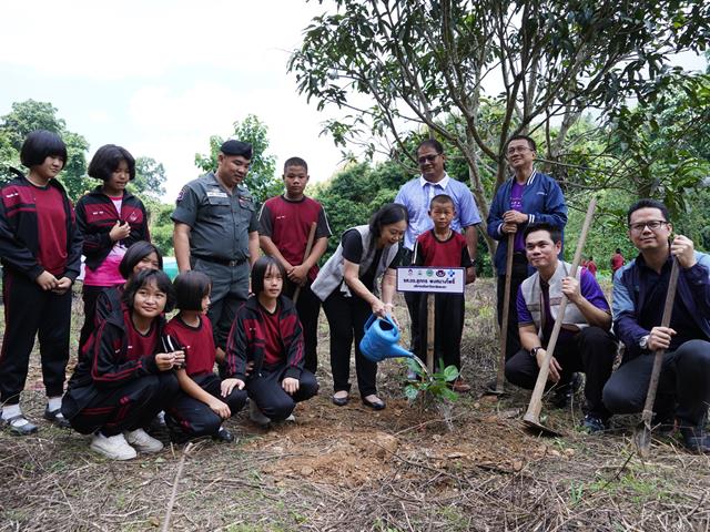 โครงการ UP CSV มหาวิทยาลัยพะเยา แบ่งปันความสุข  โรงเรียนตำรวจตระเวนชายเเดนเบ็ตตี้ดูเมน อำเภอปง จังหวัดพะเยา