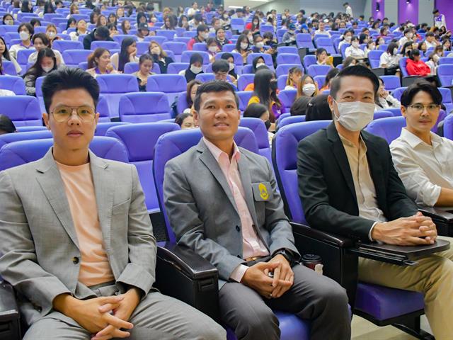 วิทยาลัยการศึกษา เข้ารับรางวัล “หน่วยงานที่ให้ความร่วมมือในการดำเนินงานด้านกองทุนเงินให้กู้ยืมเพื่อการศึกษา มหาวิทยาลัยพะเยา” 