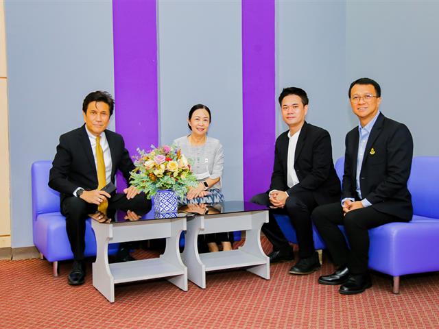 วิทยาลัยการศึกษา เข้ารับรางวัล “หน่วยงานที่ให้ความร่วมมือในการดำเนินงานด้านกองทุนเงินให้กู้ยืมเพื่อการศึกษา มหาวิทยาลัยพะเยา” 