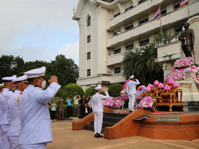 ม.พะเยา ร่วมพิธีถวายพวงมาลา วันปิยมหาราช ประจำปี 2566