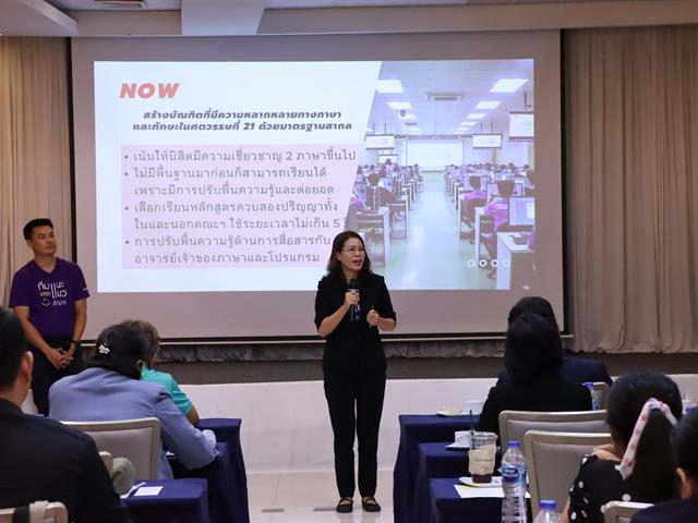 กองบริการการศึกษา  มหาวิทยาลัยพะเยา แนะแนวสัญจร 2557 งานรับเข้าศึกษา 