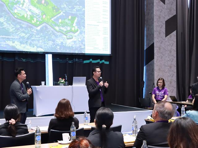 กองบริการการศึกษา  มหาวิทยาลัยพะเยา แนะแนวสัญจร 2557 งานรับเข้าศึกษา 