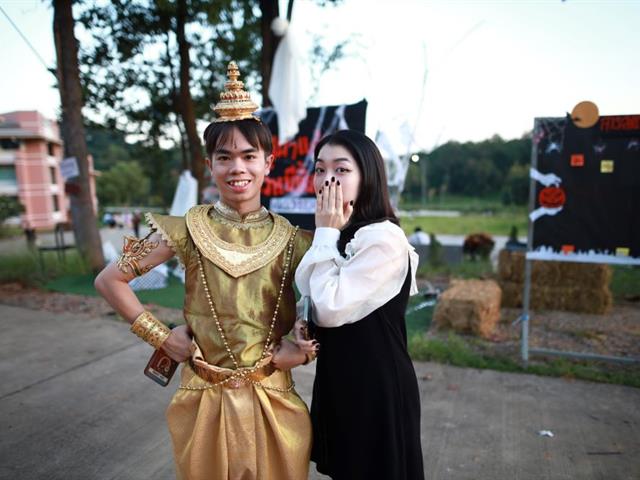 คณะสหเวชศาสตร์ จัดโครงการ AHS FUN FAIR ครั้งที่ 2 ตอน จุ๊หมู่มาแต่งผี เตวหนีขึ้นมอ 