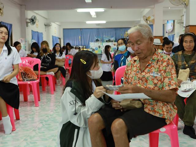 คณะเภสัชศาสตร์ ร่วมกับสโมสรนิสิต ดำเนินการจัดกิจกรรมค่ายหมอยาอาสาพัฒนาชุมชน ครั้งที่ 14