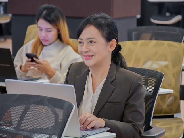 วิทยาลัยการศึกษา ดำเนินโครงการพัฒนาระบบเทคโนโลยีสารสนเทศและฐานข้อมูลในการบริหารงานและสื่อสารองค์กร “การประยุกต์ใช้ Chat GPT ในการปฎิบัติงาน”