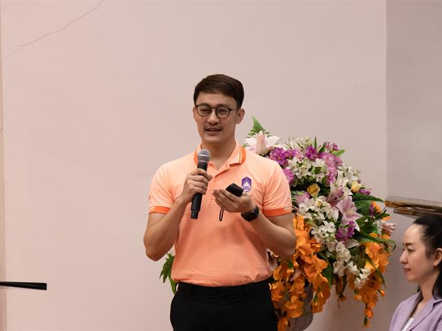 คณะศิลปศาสตร์ให้การต้อนรับคณะครูและนักเรียน โรงเรียนจักรคำคณาทร จังหวัดลำพูน