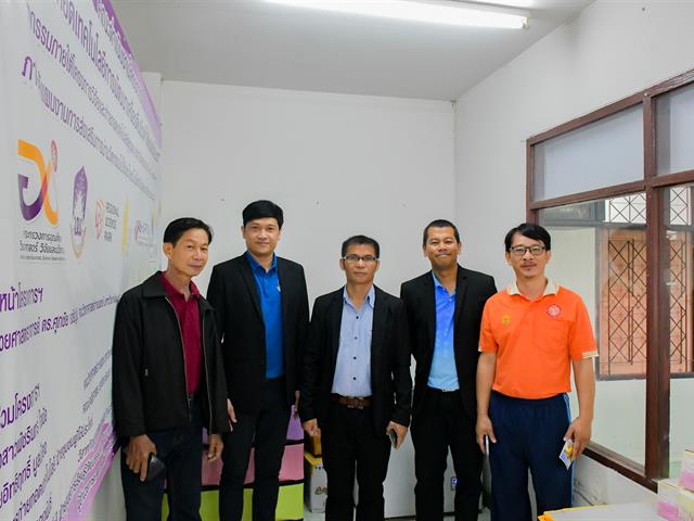 วิทยาลัยการศึกษา ดำเนินโครงการอบรมเชิงปฏิบัติการ เรื่อง การพัฒนาผลิตภัณฑ์ชากลีบบัวหลวงผสมดอกคำใต้ และการตลาดดิจิทัล