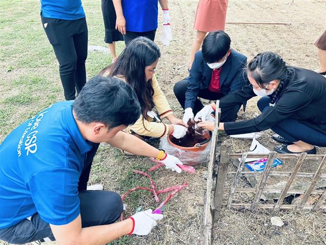 วิทยาลัยการศึกษา ดำเนินโครงการอบรมเชิงปฏิบัติการ เรื่อง การพัฒนาผลิตภัณฑ์ชากลีบบัวหลวงผสมดอกคำใต้ และการตลาดดิจิทัล