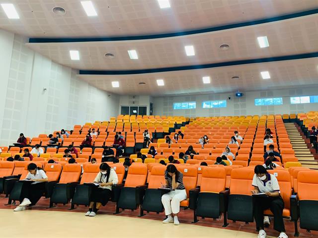 ศูนย์ภาษา คณะศิลปศาสตร์ จัดการทดสอบวัดความรู้ภาษาอังกฤษโดยข้อสอบศูนย์ภาษา (UP-STEP) รอบธันวาคม 2566 สำหรับนิสิตระดับปริญญาตรี