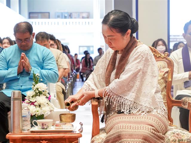 คณะสาธารณสุขศาสตร์ เข้าร่วมพิธีทำบุญเนื่องในวันขึ้นปีใหม่ “ฮ่วมบุญ ขึ้นปี๋ใหม่ ฮ้อยดวงใจ จาว ม.พะเยา” ประจำปี 2567