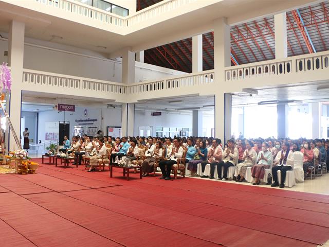 คณะสาธารณสุขศาสตร์ เข้าร่วมพิธีทำบุญเนื่องในวันขึ้นปีใหม่ “ฮ่วมบุญ ขึ้นปี๋ใหม่ ฮ้อยดวงใจ จาว ม.พะเยา” ประจำปี 2567