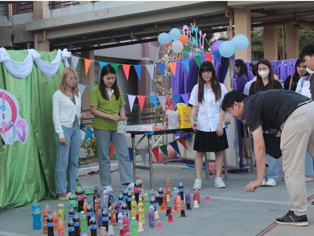 คณะเภสัชศาสตร์ มหาวิทยาลัยพะเยาจัดกิจกรรม “กาดเวิ้งว้าว” ครั้งที่ 4 ประจำปีการศึกษา 2566