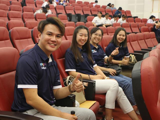  คณะสาธารณสุขศาสตร์ จัดพิธีวันคล้ายวันสถาปนาครบรอบ 3 ปี คณะสาธารณสุขศาสตร์ และกิจกรรมคืนสู่เหย้าศิษย์เก่าสาธารณสุขศาสตร์ "ย้อนวันวานที่บ้านสาสุข"