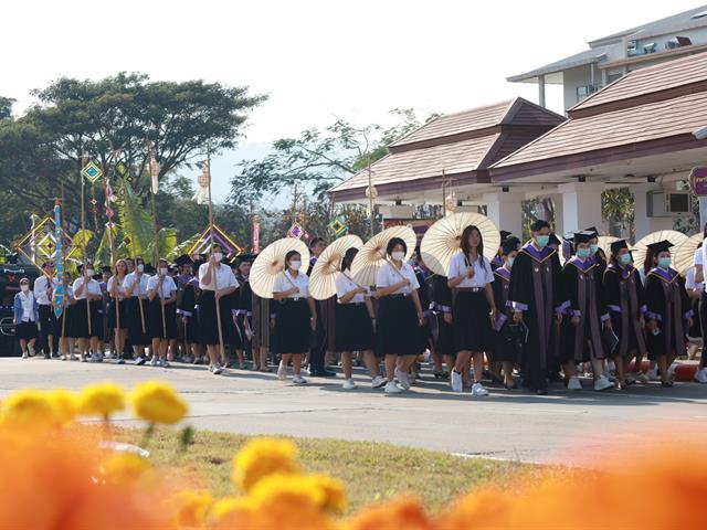 คณะเภสัชศาสตร์ จัดพิธีแสดงความยินดีแก่บัณฑิตคณะเภสัชศาสตร์ผู้สำเร็จการศึกษา ประจำปีการศึกษา 2565