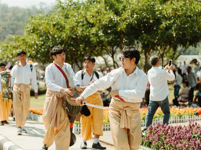 แม่ครูบัวเรียว รัตนมณีภรณ์ บัณฑิตมหาวิทยาลัยพะเยา 