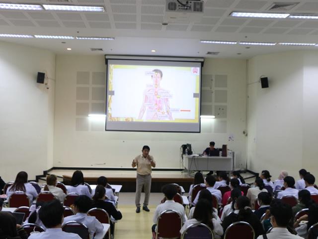      คณะสาธารณสุขศาสตร์ ให้การต้อนรับ อ.พท.คมสัน ทินกร ณ อยุธยา ผู้อำนวยการสถาบันคลินิกการแพทย์แผนไทย