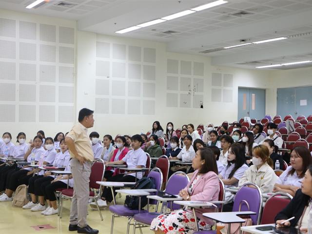      คณะสาธารณสุขศาสตร์ ให้การต้อนรับ อ.พท.คมสัน ทินกร ณ อยุธยา ผู้อำนวยการสถาบันคลินิกการแพทย์แผนไทย