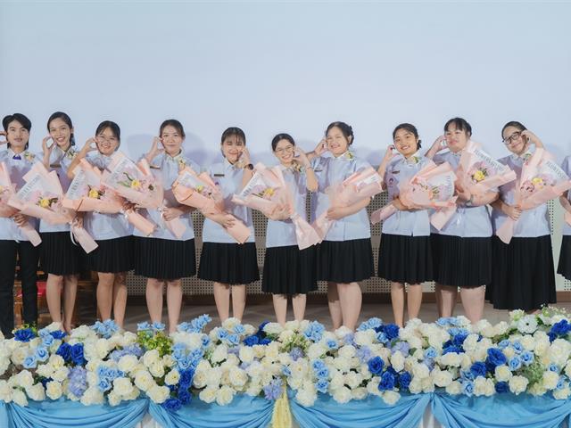      คณะสาธารณสุขศาสตร์ ได้จัดพิธีมอบเสื้อกาวน์ แก่นิสิตการแพทย์แผนจีนชั้นปีที่ 3