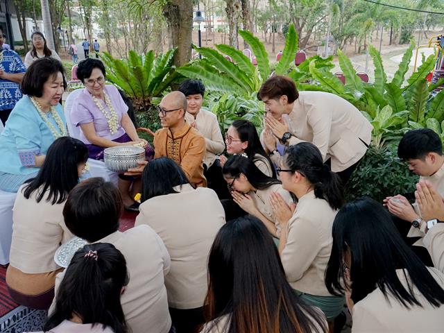 โรงเรียนสาธิตมหาวิทยาลัยพะเยา 