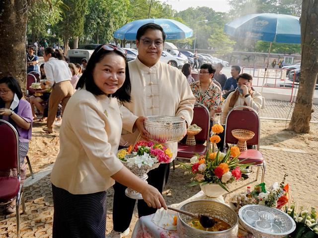 โรงเรียนสาธิตมหาวิทยาลัยพะเยา 