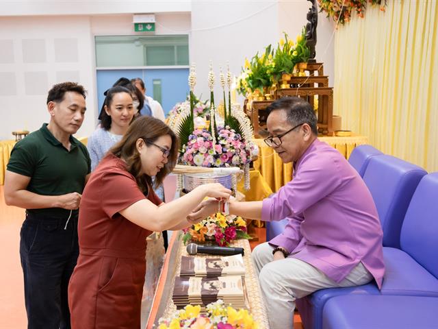 คณะศิลปศาสตร์ จัดพิธีทำบุญคณะศิลปศาสตร์ เนื่องในโอกาสแสดงมุทิตาคารวะ แด่ ดร.สิงห์คำ รักป่า อาจารย์หลักสูตรศิลปศาสตรบัณฑิต สาขาวิชาภาษาอังกฤษ