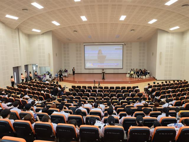 คณะศิลปศาสตร์จัดกิจกรรมปฐมนิเทศนิสิตคณะศิลปศาสตร์ ประจำปีการศึกษา 2567