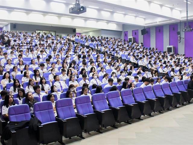 School of Education conducted the parents-teacher meeting and the orientation for new students in the fiscal year 2024 “Welcome the 14th Fah Mui”