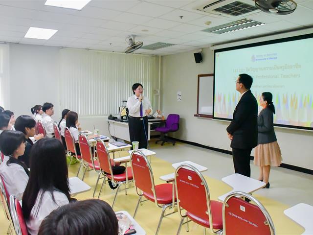 The atmosphere of the first day of the first semester for the School of Education’s first-year students, in the academic year 2024