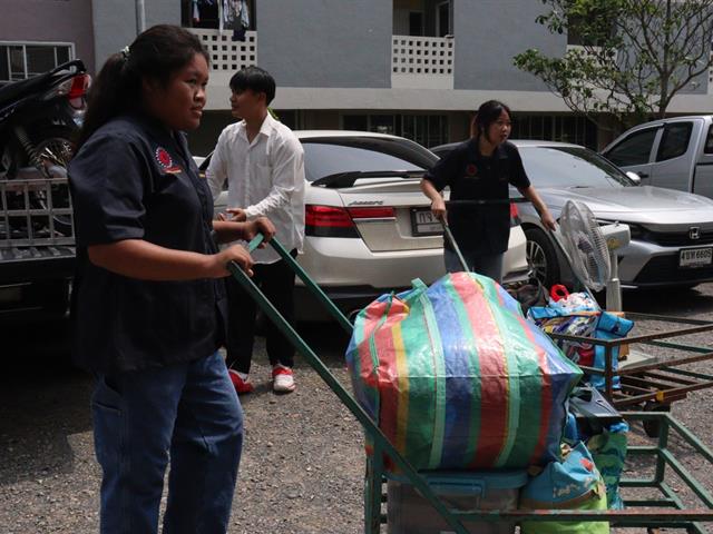 สโมสรนิสิตคณะวิศวกรรมศาสตร์ มพ. จัดกิจกรรม “มะน้องปี้จ้วยขน” ส่งเสริมการช่วยเหลือซึ่งกันและกันระหว่างรุ่นน้อง – รุ่นพี่