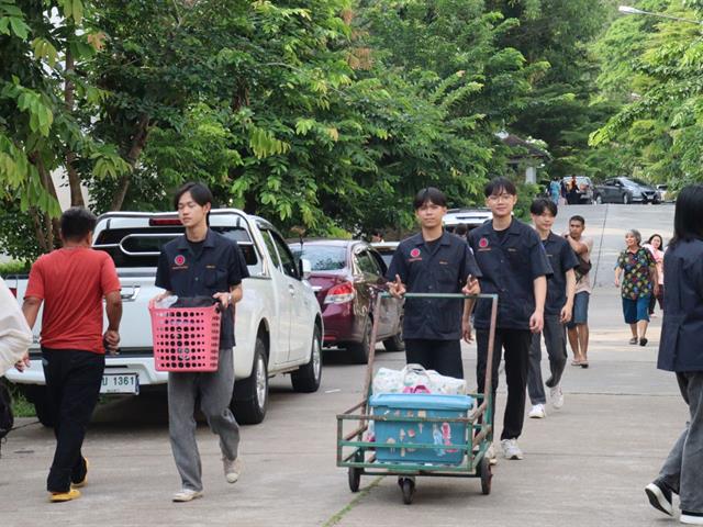 สโมสรนิสิตคณะวิศวกรรมศาสตร์ มพ. จัดกิจกรรม “มะน้องปี้จ้วยขน” ส่งเสริมการช่วยเหลือซึ่งกันและกันระหว่างรุ่นน้อง – รุ่นพี่