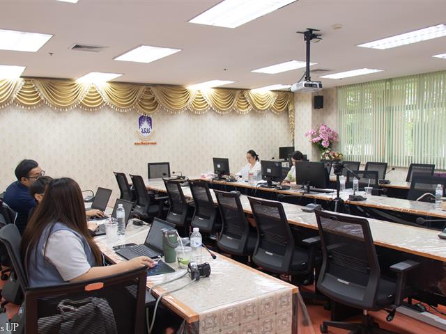 ศูนย์ภาษา คณะศิลปศาสตร์ จัดทดสอบวัดความรู้ภาษาอังกฤษ สำหรับการเปิดใช้โปรแกรมพัฒนาภาษาอังกฤษด้วยตนเอง