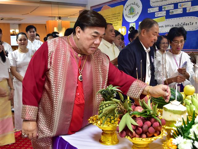 พิธีสักการะองค์สมเด็จพระนเรศวรมหาราช และพิธีทวาทศ จรดบุญ 12 วิทยาลัยการจัดการ