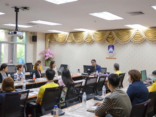 คณะศิลปศาสตร์จัดโครงการพัฒนาบุคลากรสายสนับสนุนคณะศิลปศาสตร์ กิจกรรมที่ 2 “การเตรียมความพร้อมเพื่อเขียนประเมินค่างาน”