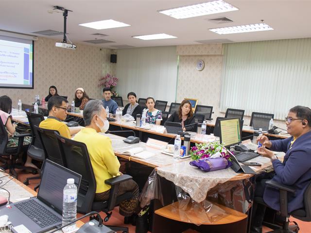 คณะศิลปศาสตร์จัดโครงการพัฒนาบุคลากรสายสนับสนุนคณะศิลปศาสตร์ กิจกรรมที่ 2 “การเตรียมความพร้อมเพื่อเขียนประเมินค่างาน”