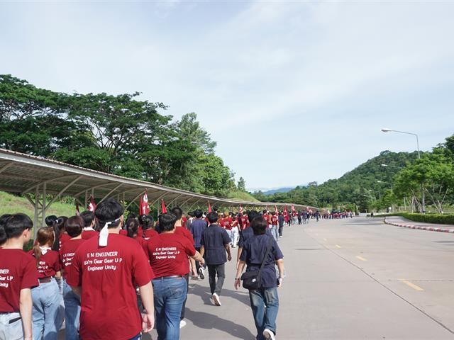 วิศวกรรมศาสตร์ มพ. พาน้องวิ่งหลอมเกียร์ 67 เสริมสร้างความสามัคคีรุ่นพี่ - รุ่นน้อง