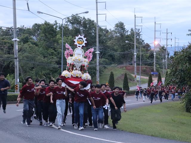 วิศวกรรมศาสตร์ มพ. พาน้องวิ่งหลอมเกียร์ 67 เสริมสร้างความสามัคคีรุ่นพี่ - รุ่นน้อง